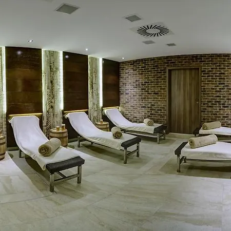 Szálloda Purkmistr Beer & 4*